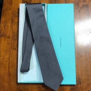 Tiffany & Co.  Grey silk tie New